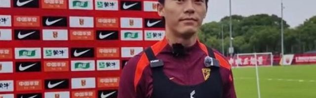 开云官网首页-胡荷韬首秀鲁莽犯规致丢球 程进替补首秀获评低分